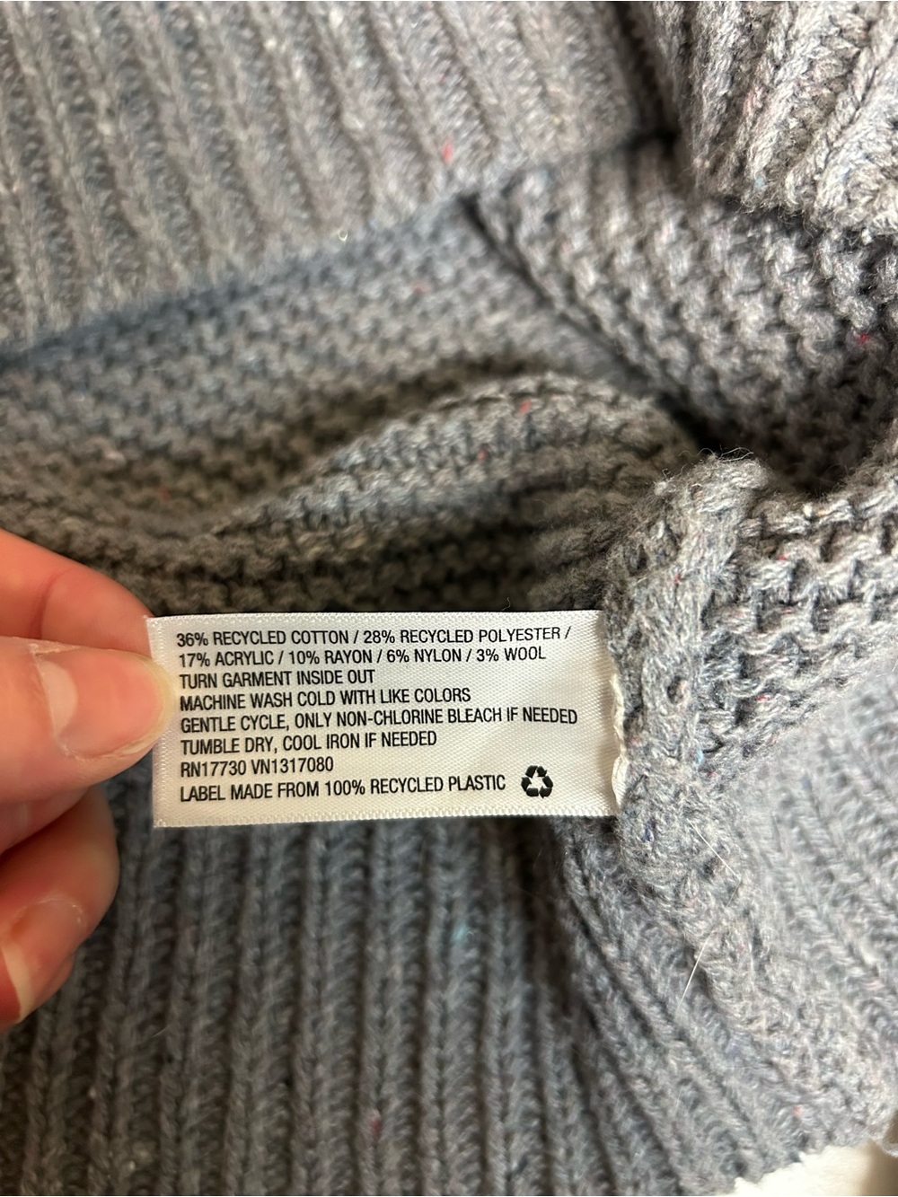 Universal Thread Gray Mock Neck Sweater with Lace-Textured Sleeves Size XL - Picture 7 of 7
